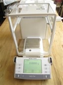 AX205 Analytical SemiMicro Balance